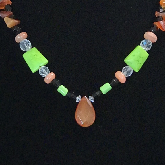 Handcrafted Semiprecious Stone Necklace - Picture 2 of 3